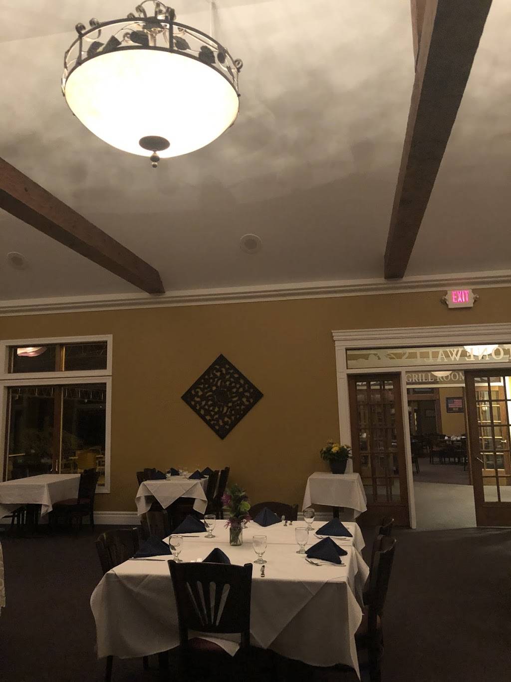 Stonewall | restaurant | 967 Reeves Ave, Riverhead, NY 11901, USA | 6315060777 OR +1 631-506-0777