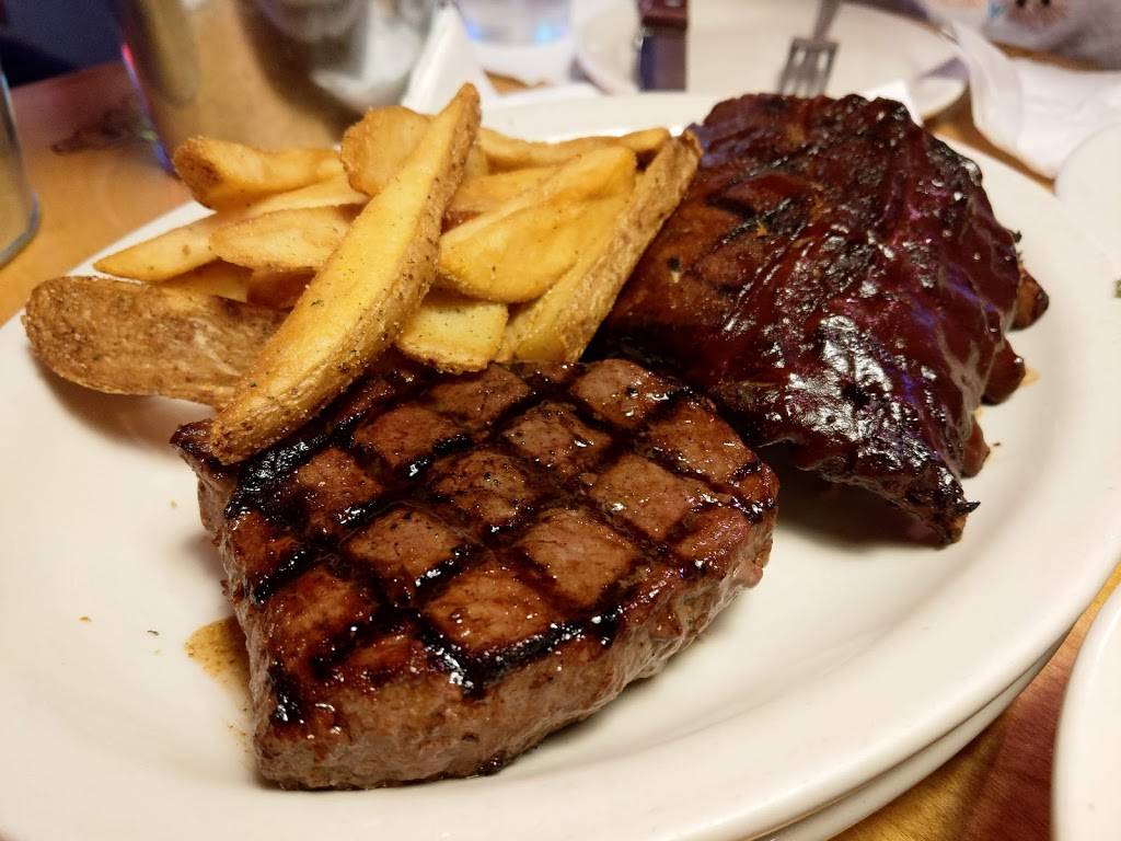 Texas Roadhouse | restaurant | 3000 Crystal Springs, Bedford, TX 76021, USA | 8178580427 OR +1 817-858-0427