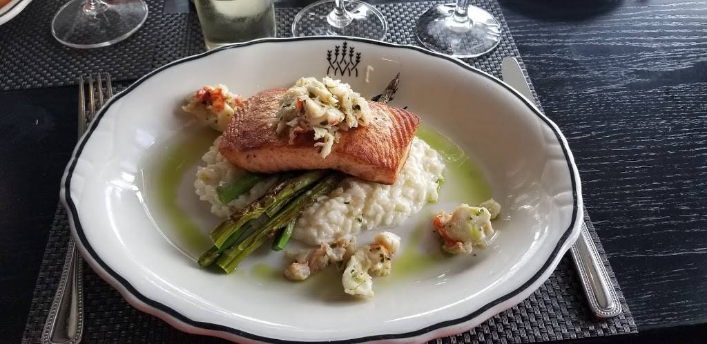 The Bay House Restaurant | restaurant | 799 Walkerbilt Rd, Naples, FL 34110, USA | 2395913837 OR +1 239-591-3837