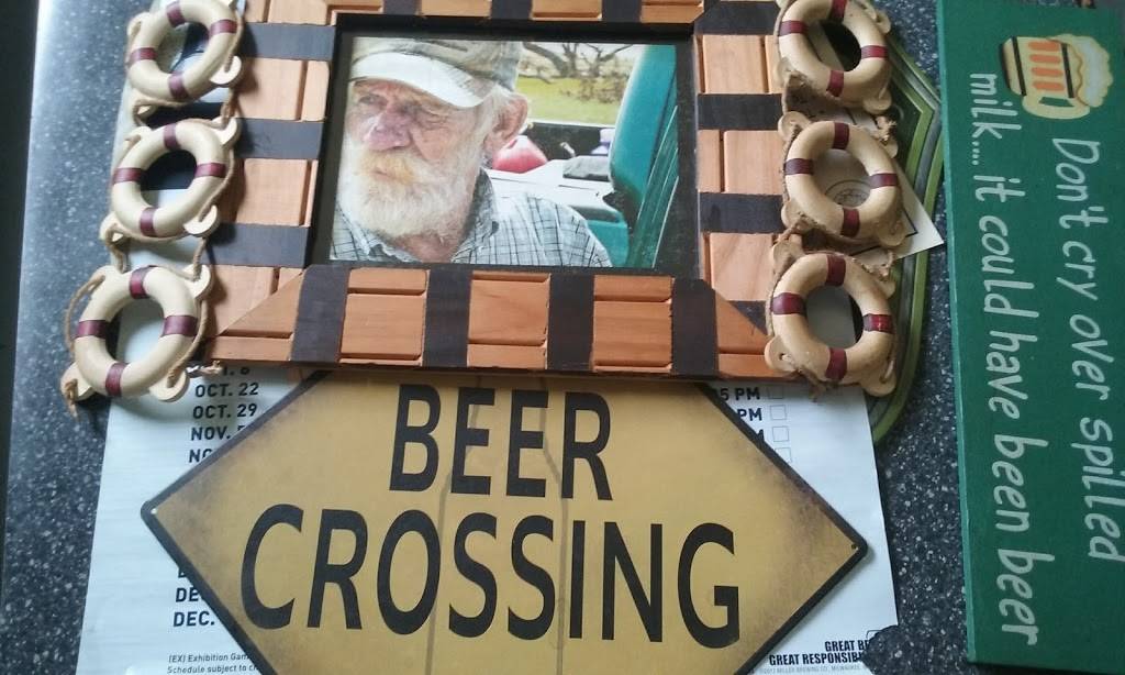 The Boot | restaurant | 4846 Quinn St, Sabine Pass, TX 77655, USA | 4099712437 OR +1 409-971-2437