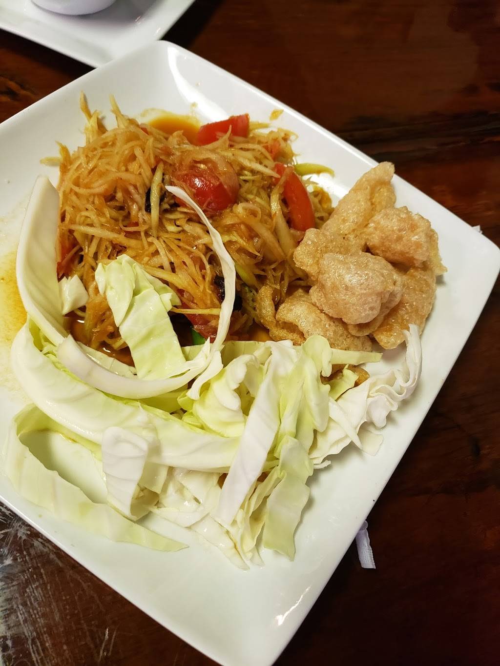 Keos Restaurant & Bar | restaurant | 203 Opelika Rd, Auburn, AL 36830, USA | 3348219435 OR +1 334-821-9435