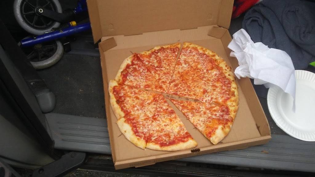 Peppys Pizzeria | restaurant | 165 Fort Ave, Salem, MA 01970, USA | 9787449444 OR +1 978-744-9444