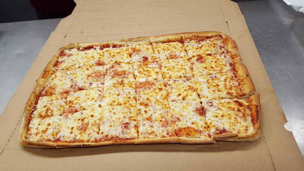 Rico Rinos Pizza | restaurant | 5612 W 87th St, Burbank, IL 60459, USA | 7084224444 OR +1 708-422-4444