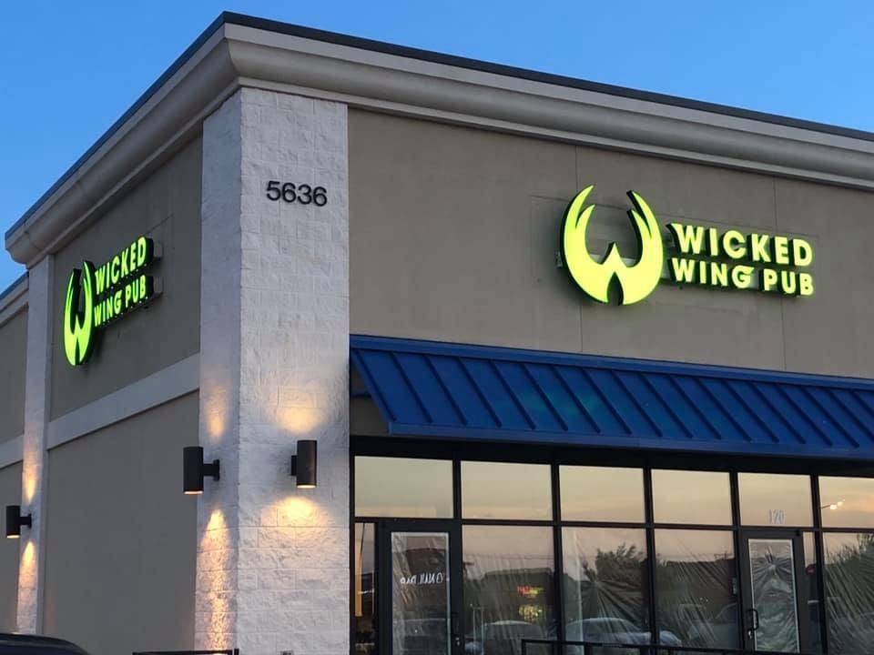 Wicked Wing Pub | restaurant | 5636 N Tarrant Pkwy #120, Fort Worth, TX 76244, USA | 6825930089 OR +1 682-593-0089