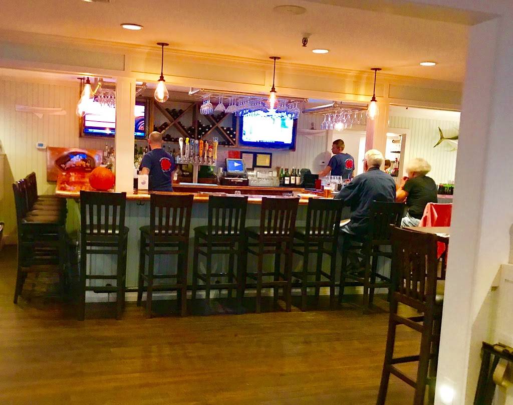 The Seafood Shanty | restaurant | 31 Dock St, Edgartown, MA 02539, USA | 5086278622 OR +1 508-627-8622