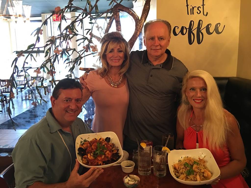 Kekes Grab N Go | restaurant | Staten Island, NY 10307, USA | 7185544134 OR +1 718-554-4134