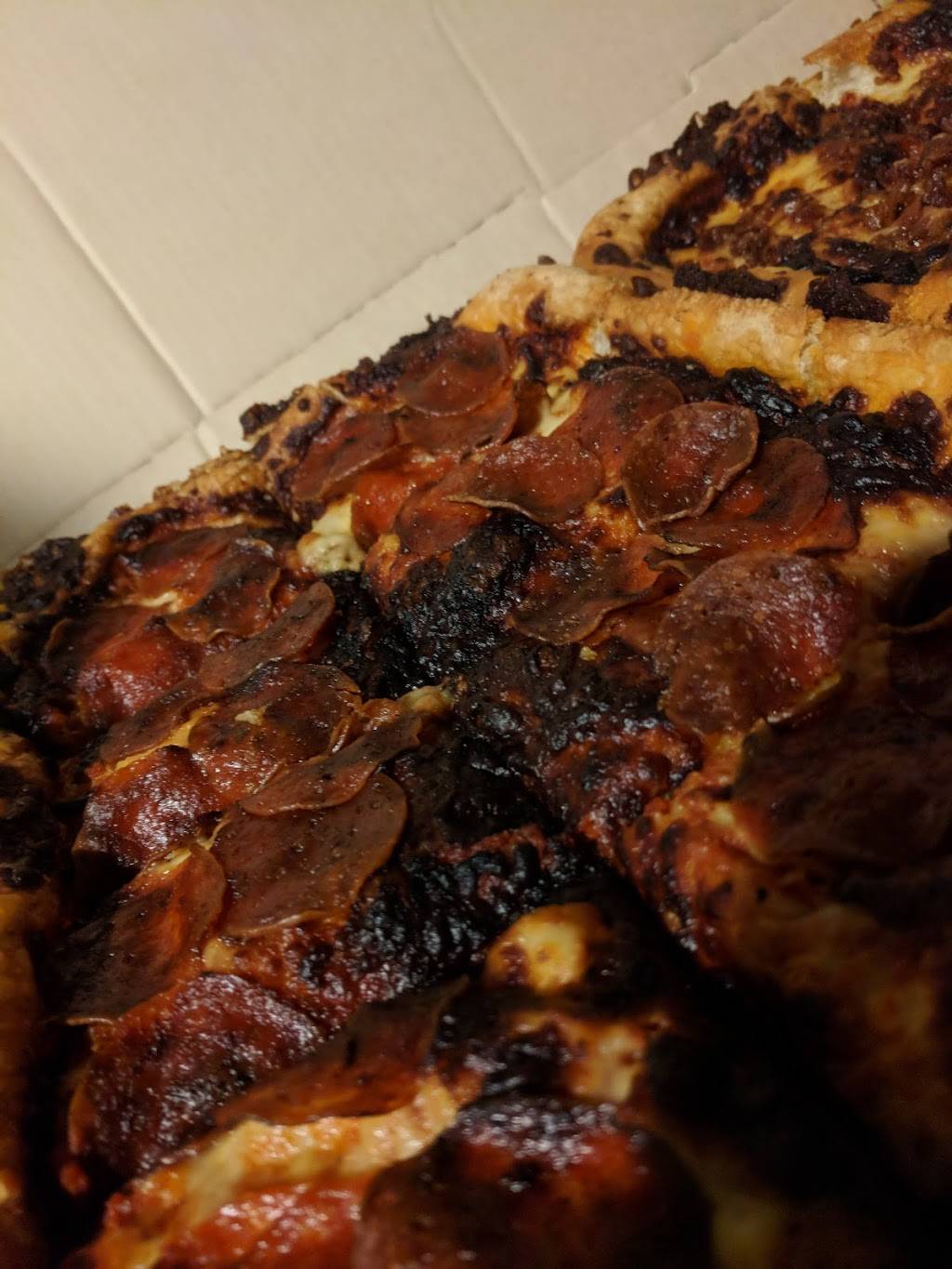 Pizza Hut | meal takeaway | 1401 N Lake Park Blvd, Carolina Beach, NC 28428, USA | 9104584050 OR +1 910-458-4050