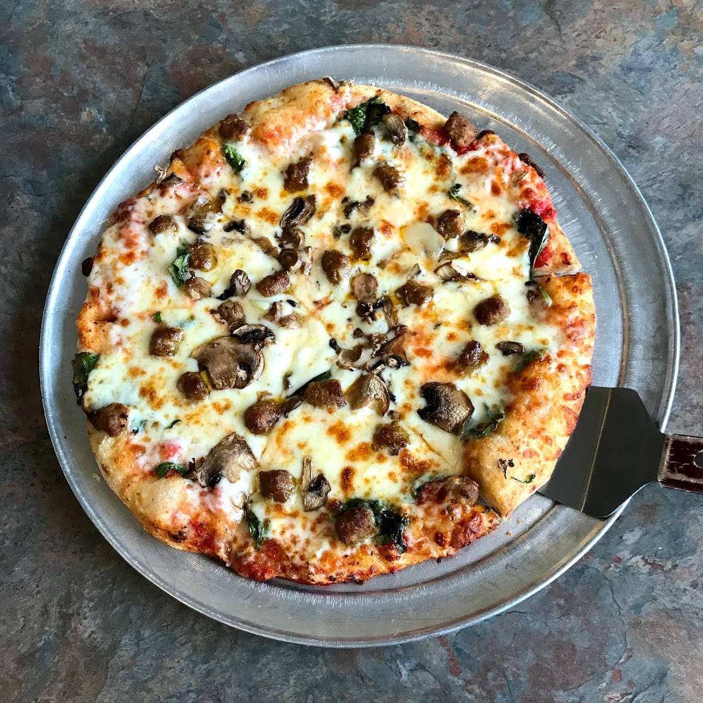 Broadway Pizza | restaurant | 7965 Tuckerman Ln, Potomac, MD 20854, USA | 3012993552 OR +1 301-299-3552