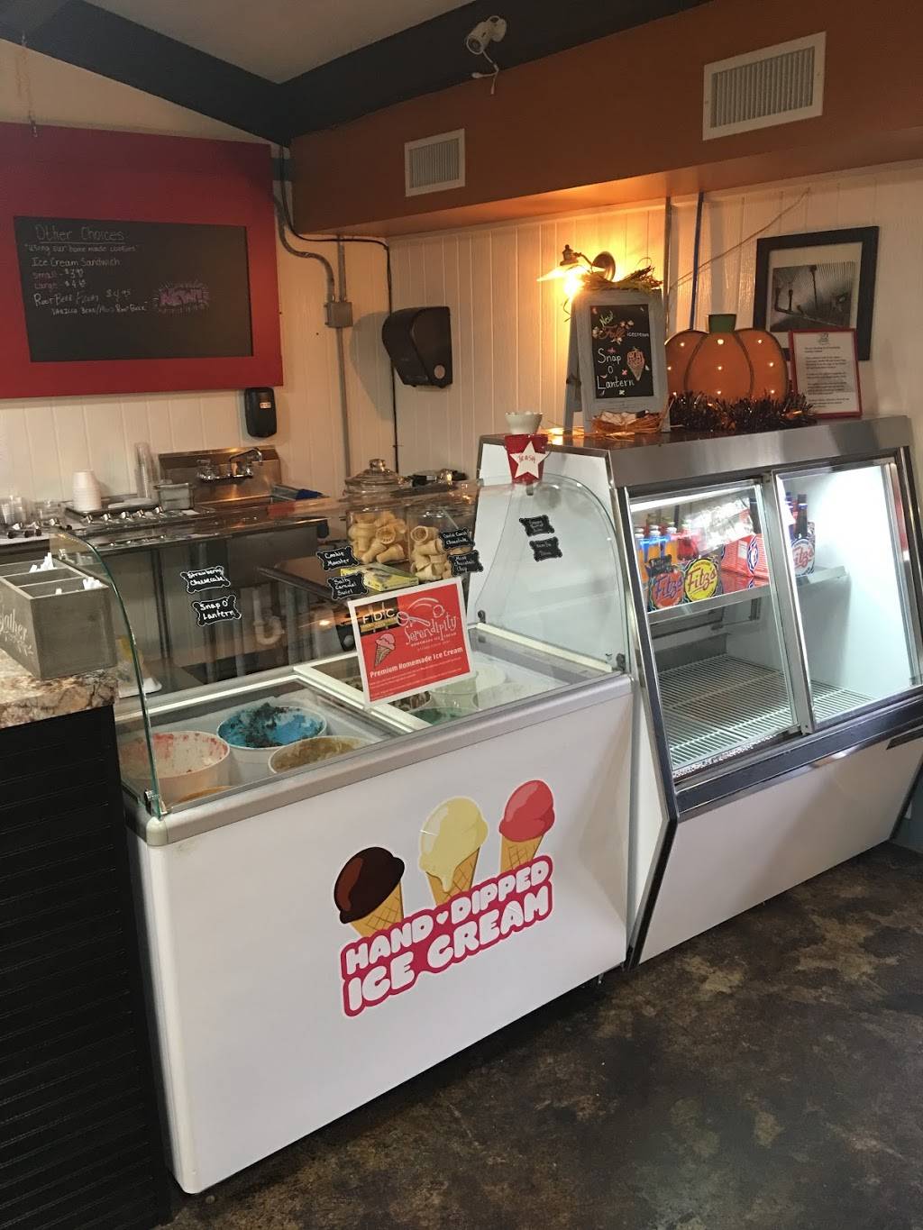 the FDC (Fort Davidson Cafe) | restaurant | 302 S McCune St, Pilot Knob, MO 63663, USA | 5735462500 OR +1 573-546-2500