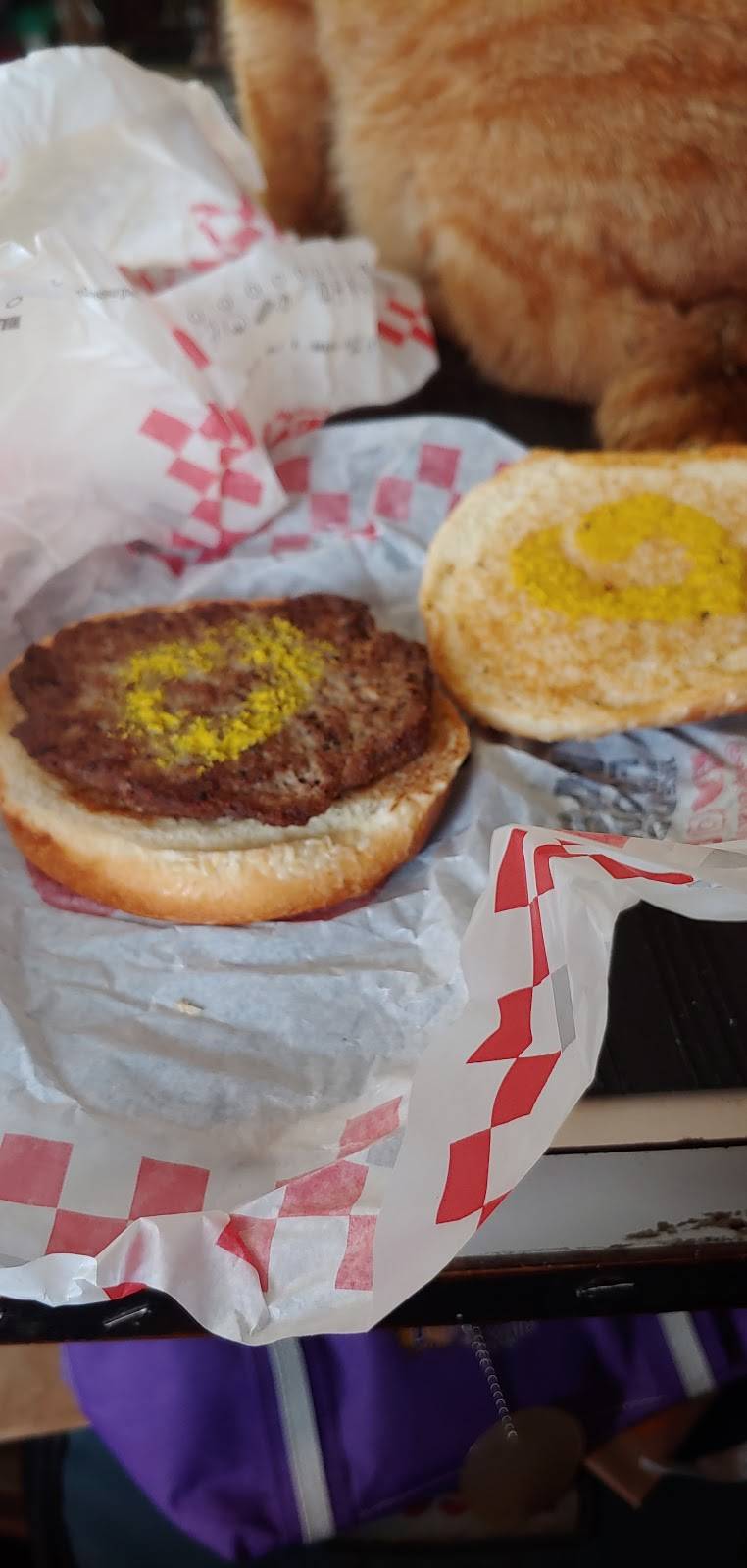 Checkers | restaurant | 29610 23 Mile Rd, New Baltimore, MI 48047, USA | 5866497187 OR +1 586-649-7187