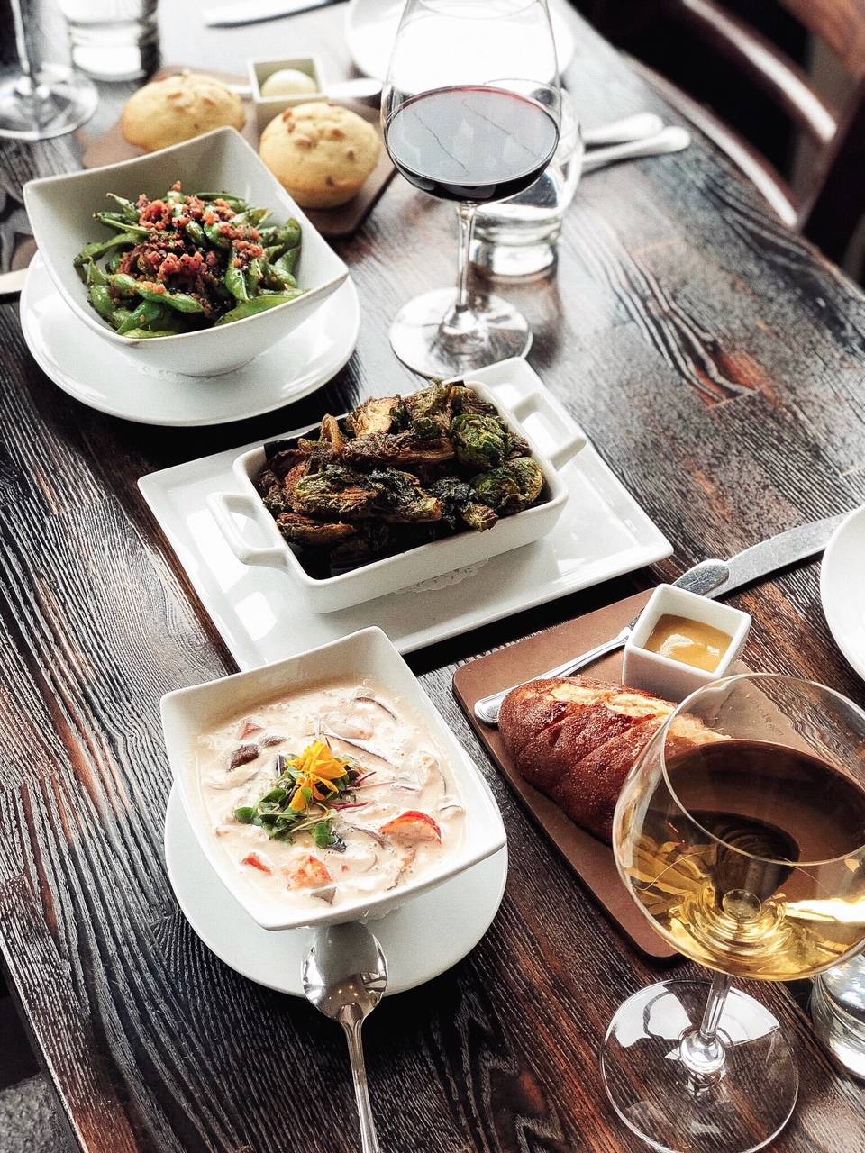 Darrens Restaurant + Bar | restaurant | 1141 Manhattan Ave, Manhattan Beach, CA 90266, USA | 3108021973 OR +1 310-802-1973