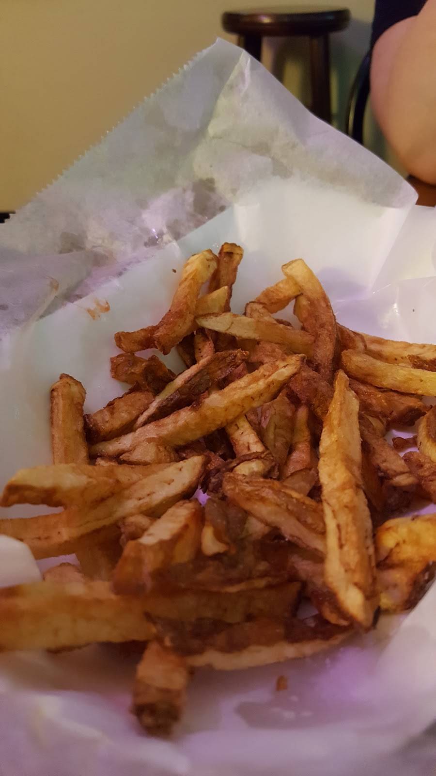 Budds Pizza Cafe | restaurant | 134 Page Ave, Kingston, PA 18704, USA | 5707351000 OR +1 570-735-1000