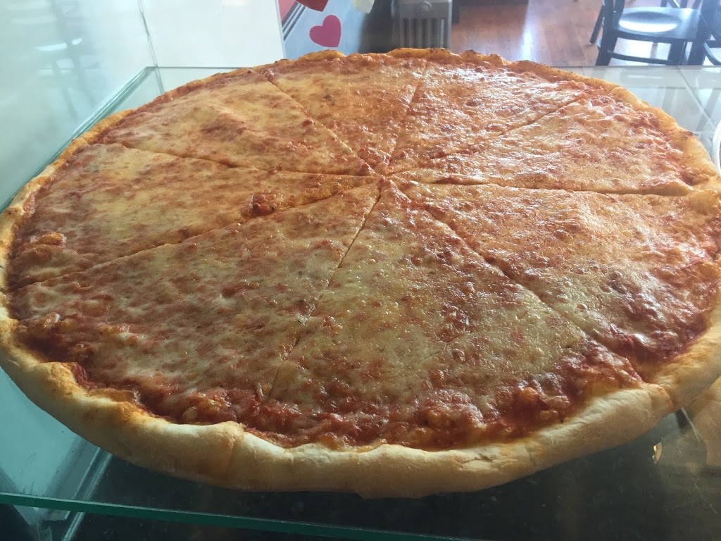 JC Pizza | restaurant | 1 Front St, Patterson, NY 12563, USA | 8453196335 OR +1 845-319-6335