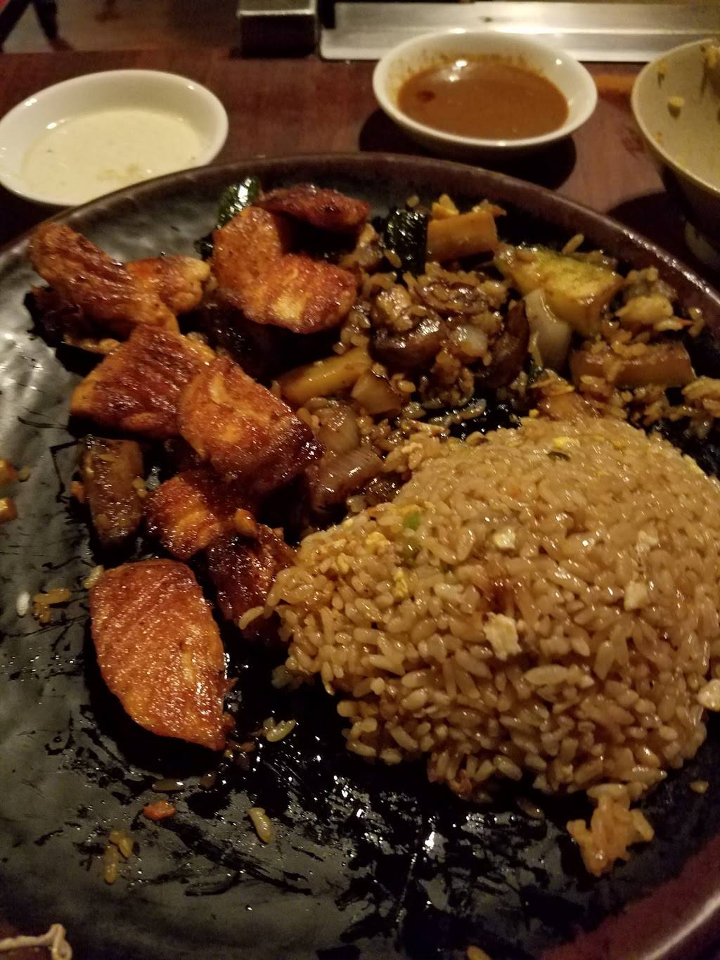 Hananoki Japanese Steakhouse & Sushi | restaurant | 2111 Lowes Dr, Clarksville, TN 37040, USA | 9316470999 OR +1 931-647-0999