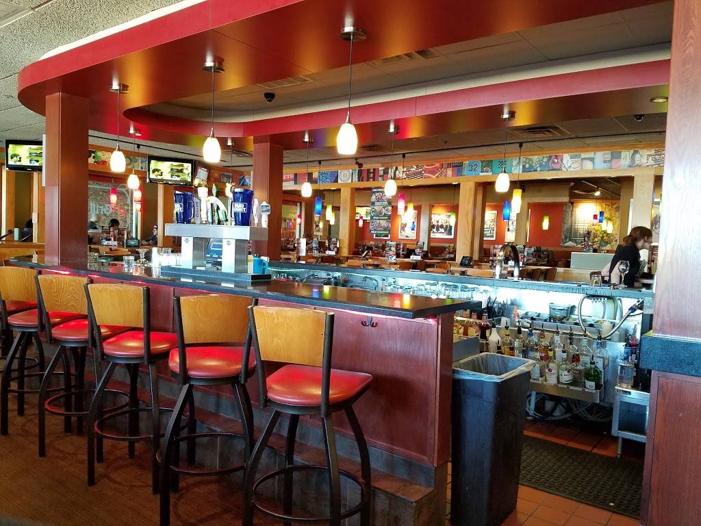 Applebees Grill + Bar | restaurant | 320 Apache Mall, Rochester, MN 55902, USA | 5072520155 OR +1 507-252-0155