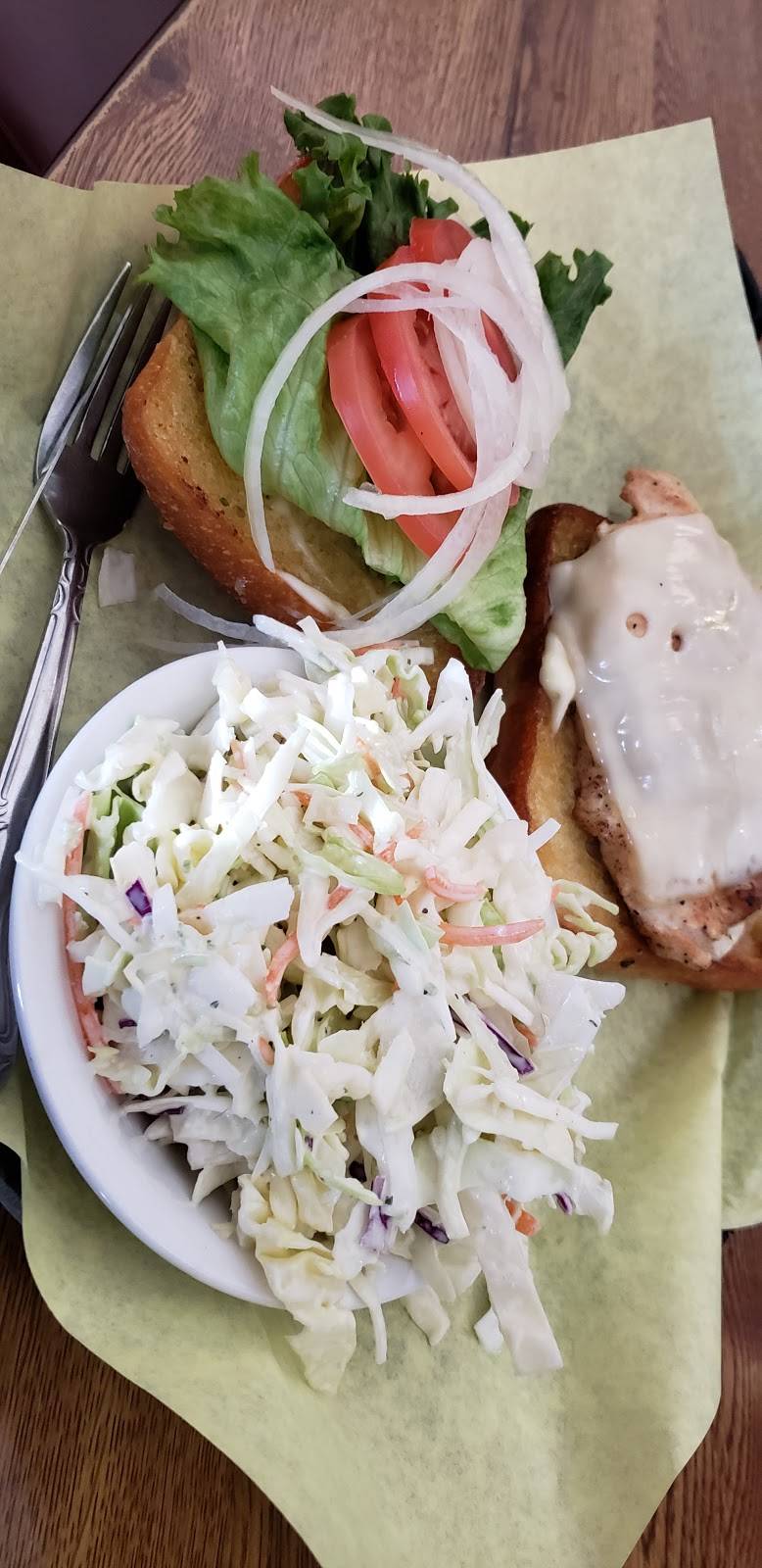 Renners Grill | night club | 7819 SW Capitol Hwy, Portland, OR 97219, USA | 5032469097 OR +1 503-246-9097