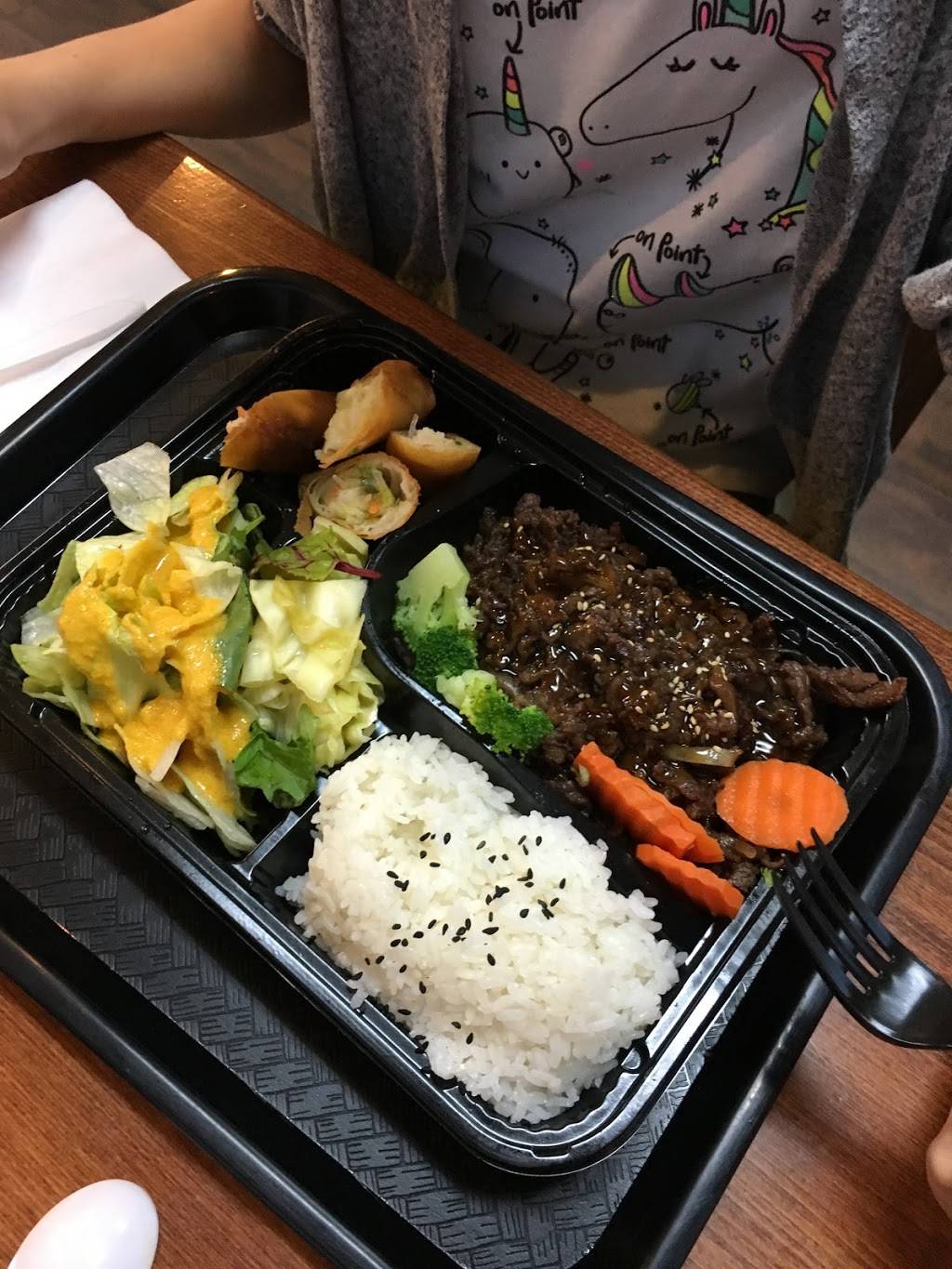 Emily Grill | restaurant | 10020 Venice Blvd, Culver City, CA 90232, USA | 3102027770 OR +1 310-202-7770