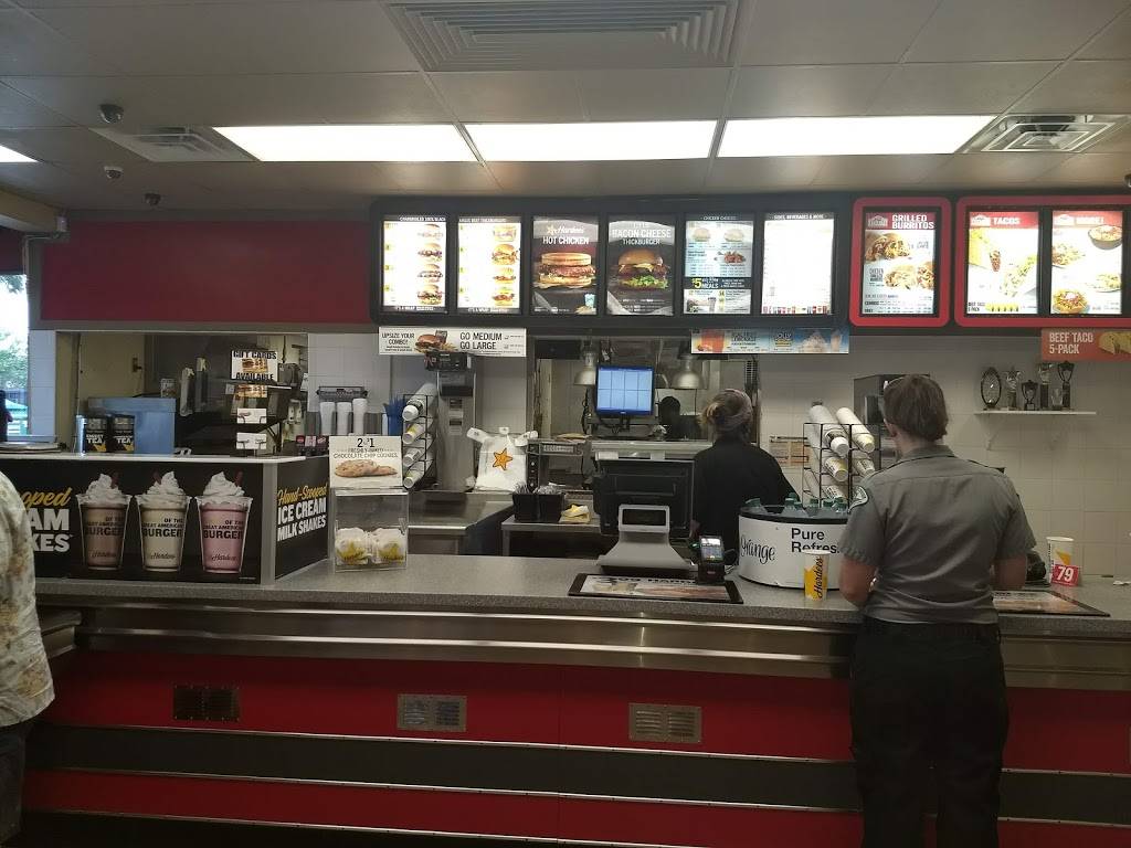 Hardees | restaurant | 3960 S Suncoast Blvd, Homosassa, FL 34448, USA | 3526281990 OR +1 352-628-1990