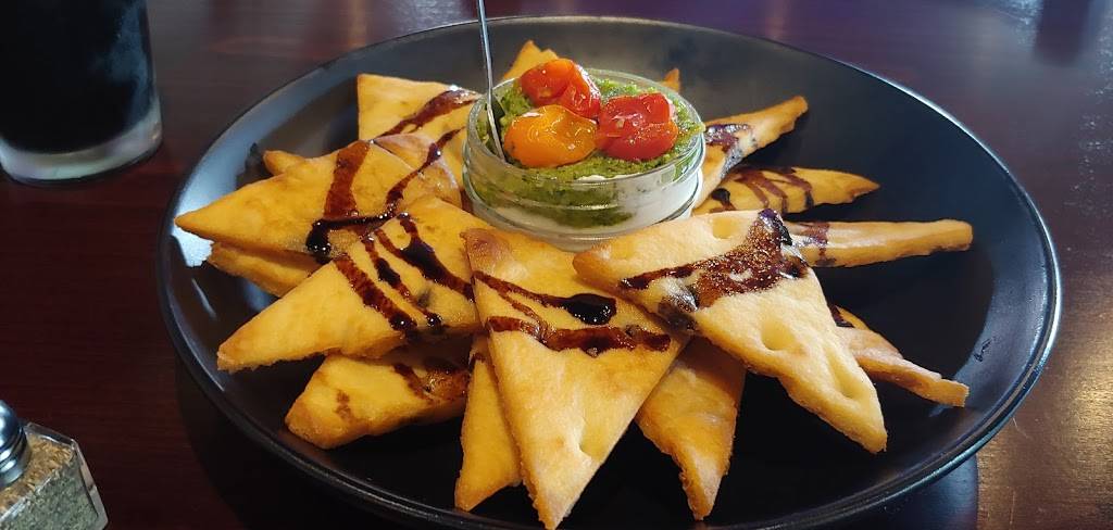 Rm. 727 Gastropub | restaurant | 231 Darrow Rd, Akron, OH 44305, USA | 2345712738 OR +1 234-571-2738