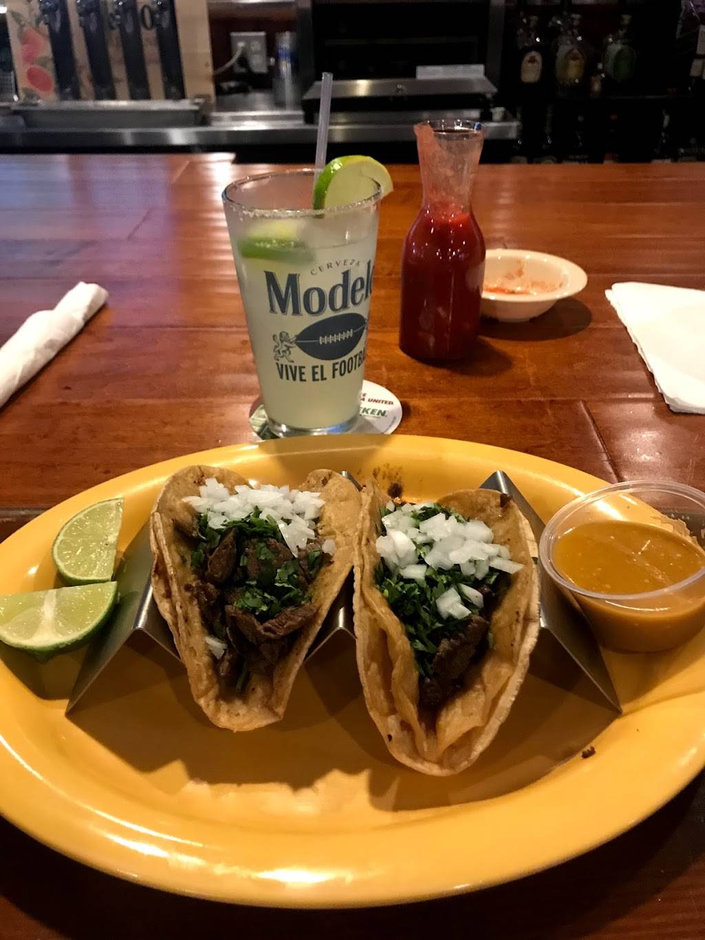 Sombreros Mexican Cantina | restaurant | 411 N Central Ave, Hapeville, GA 30354, USA | 4047664499 OR +1 404-766-4499