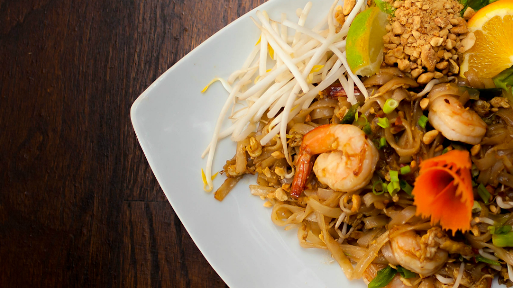 Mekong Thai Restaurant & Bar | restaurant | 9 Union St N #100, Concord, NC 28025, USA | 7042623322 OR +1 704-262-3322