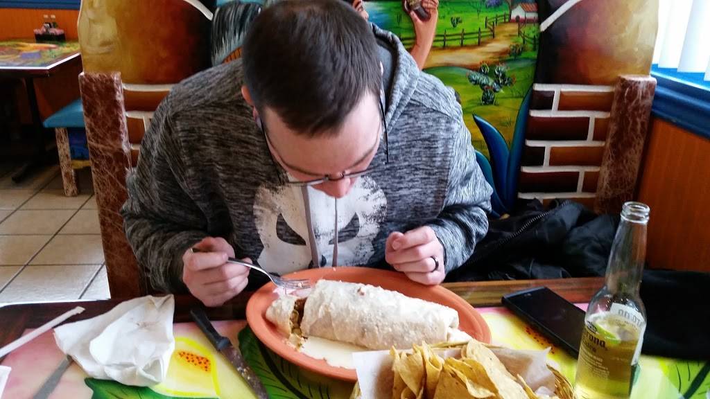 Sol Azteca | restaurant | 405 S Century Blvd, Rantoul, IL 61866, USA | 2178932880 OR +1 217-893-2880