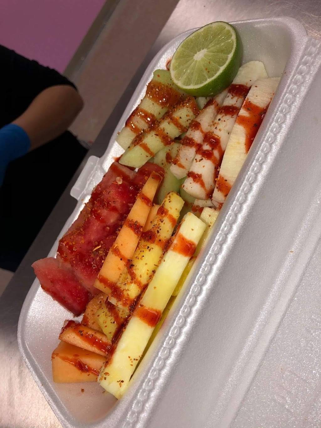 Fruteria y Paleteria GTO | restaurant | 9632 Overlake Dr, Dallas, TX 75220, USA | 2147134141 OR +1 214-713-4141