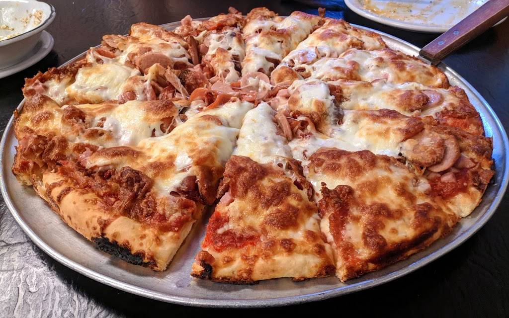 Lord Gainsborough Restaurant | restaurant | 1800 Hyde Park Rd, London, ON N6H 0K1, Canada | 5194724168 OR +1 519-472-4168