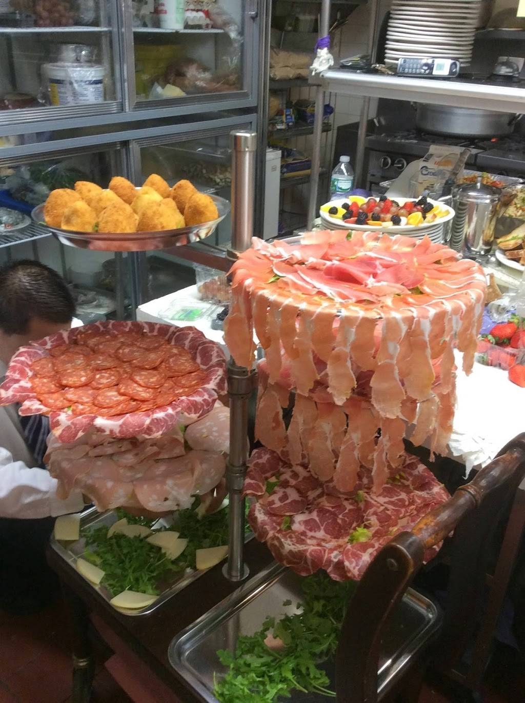 Calabria Mia | restaurant | 2150 Central Park Ave, Yonkers, NY 10710, USA | 9142229555 OR +1 914-222-9555