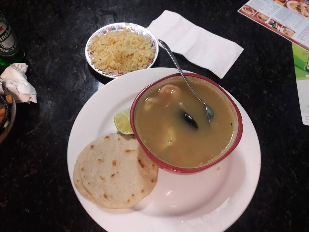 Cuscatlan Restaurant | restaurant | 5612 8th St W #6, Lehigh Acres, FL 33971, USA | 2393686831 OR +1 239-368-6831