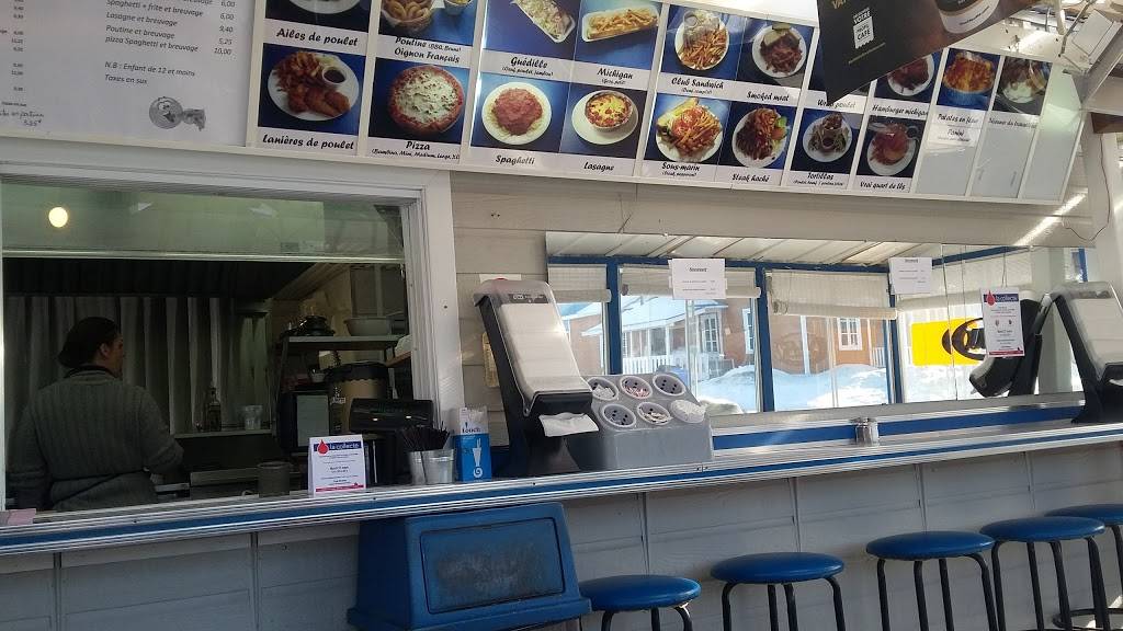 Casse-Croûte La Grondinoise | restaurant | 2350 Rang Saint Jean, Saint-Maurice, QC G0X 2X0, Canada | 8193703037 OR +1 819-370-3037