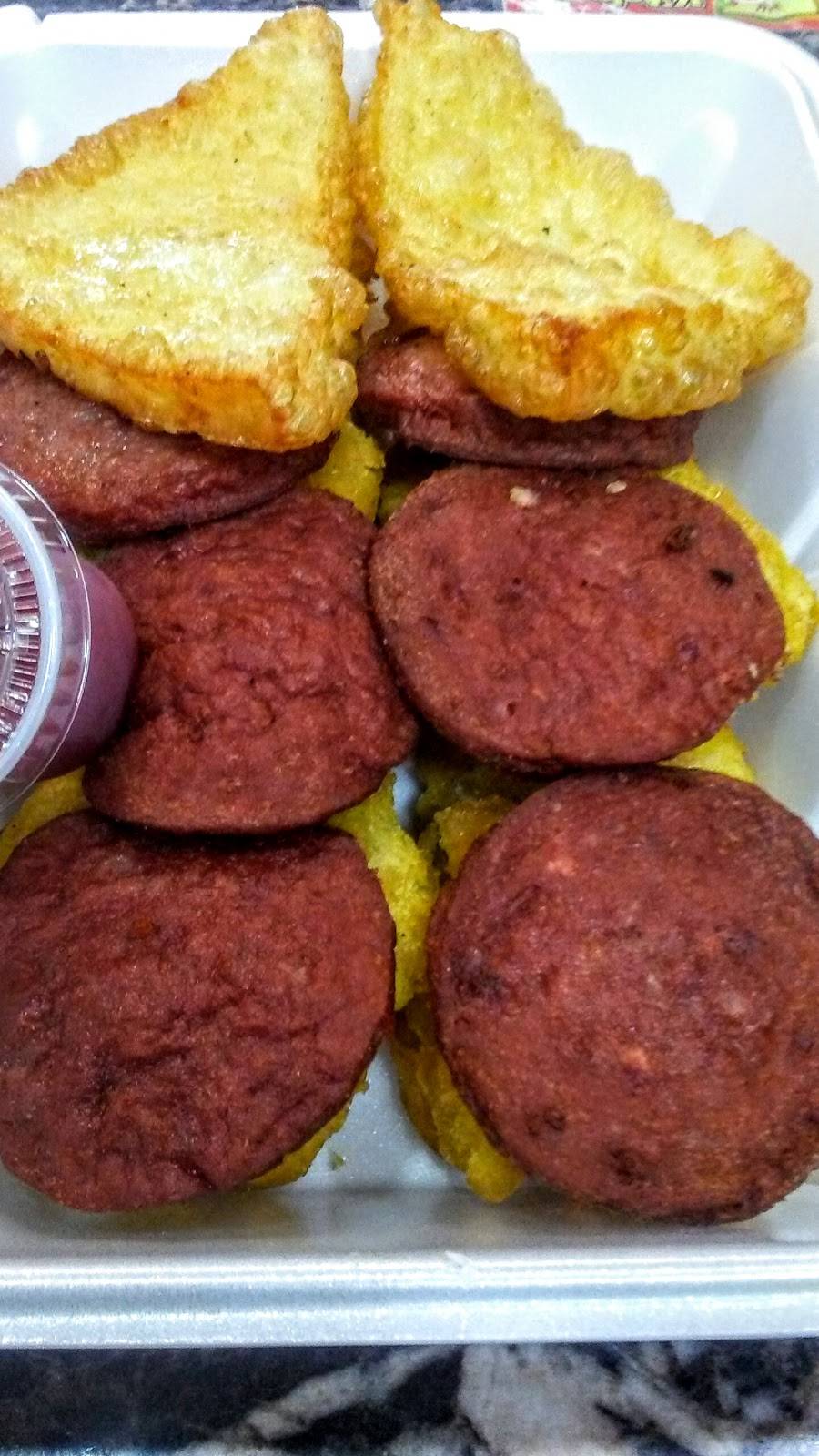 Oscars Kitchen La Casa De La Yaroa Y Patacon | restaurant | 2618 Jerome Ave, Bronx, NY 10468, USA | 6463535991 OR +1 646-353-5991