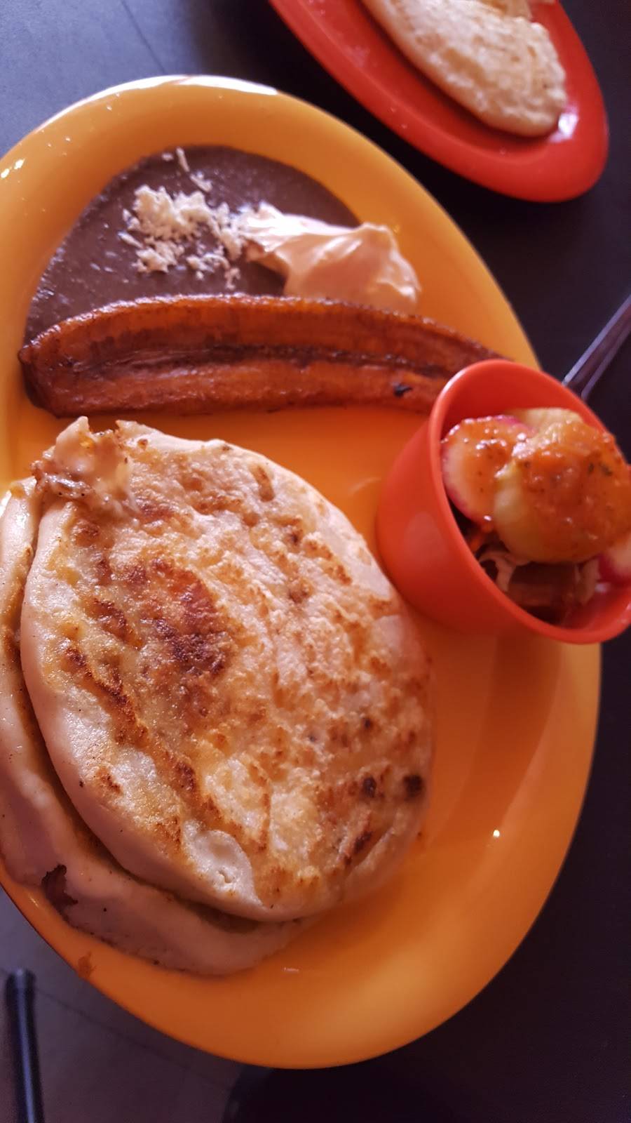 Los Molcajetes | restaurant | 8822 Sierra Ave, Fontana, CA 92335, USA | 9094296027 OR +1 909-429-6027