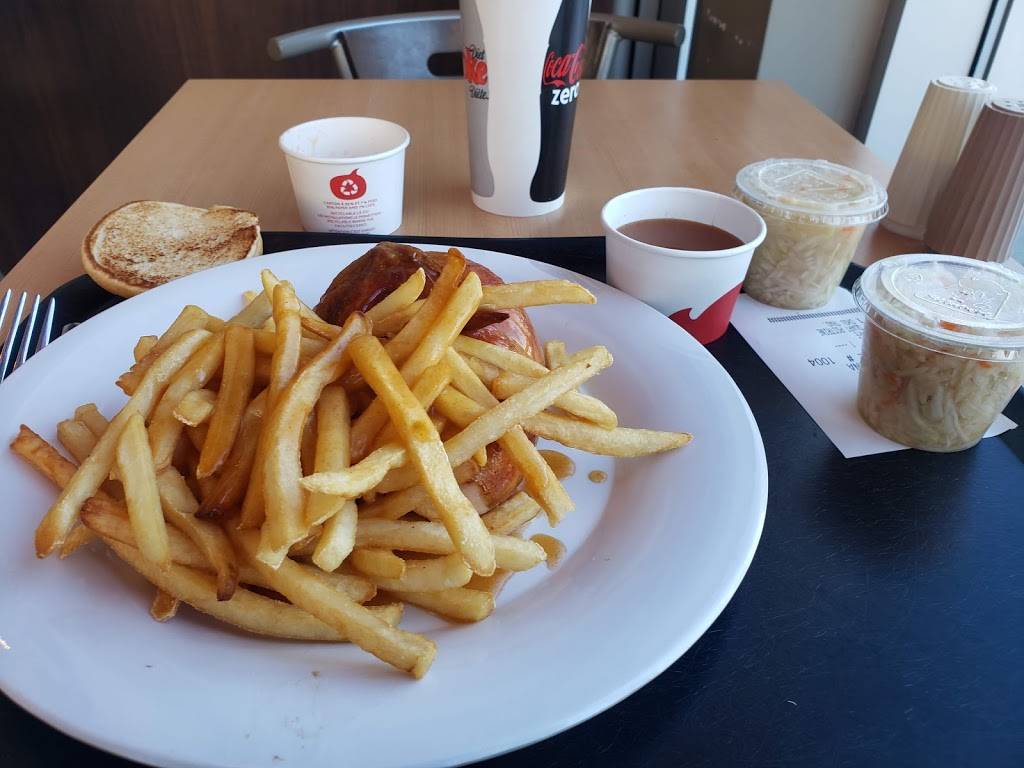 St-Hubert Express | restaurant | 1300 Boulevard Marcel-Laurin, Ville St-Laurent, QC H4R 1J9, Canada | 5143855555 OR +1 514-385-5555