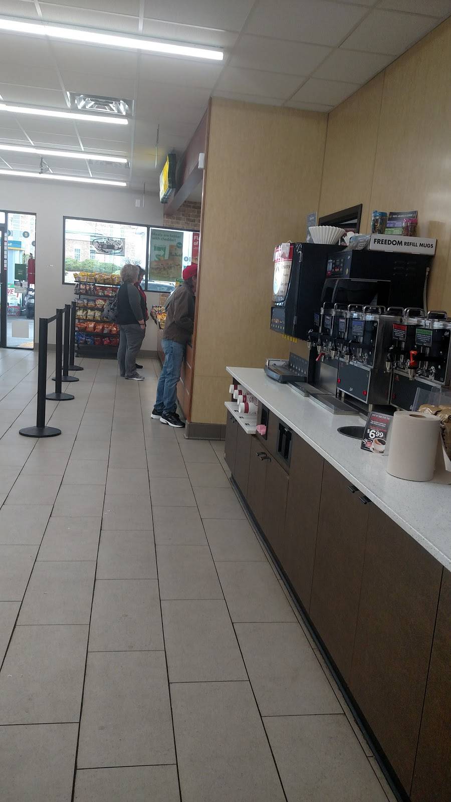 Subway | restaurant | 590 Trent St NE, Norton, VA 24273, USA | 2766793050 OR +1 276-679-3050