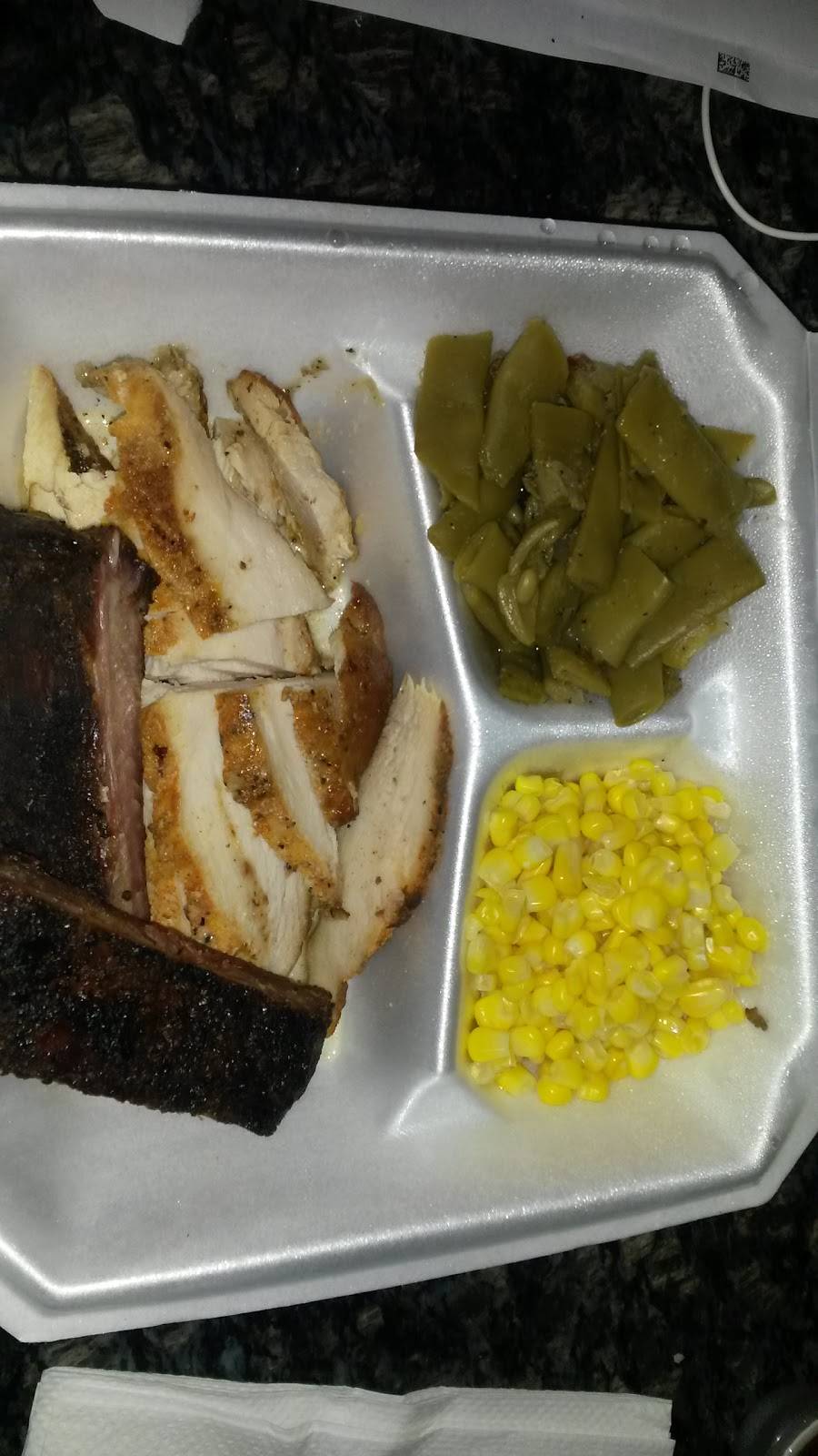 Chasin Tail BBQ | restaurant | 601 S Lake Dallas Dr, Lake Dallas, TX 75065, USA | 9403210524 OR +1 940-321-0524