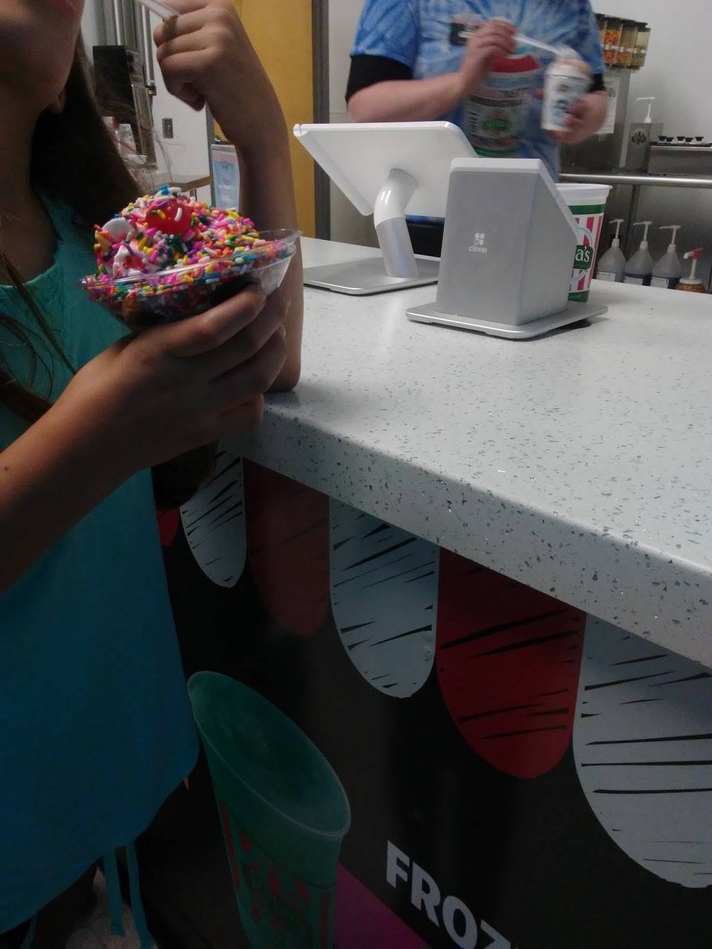 Ritas Italian Ice & Frozen Custard | restaurant | 850 Golden Dr, Blandon, PA 19510, USA | 4845782478 OR +1 484-578-2478