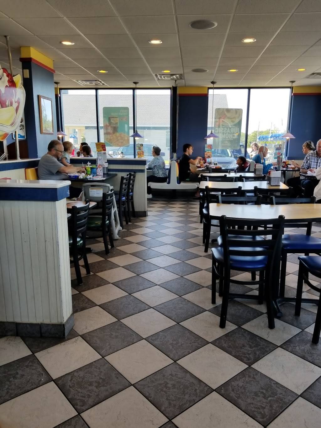 Dairy Queen | restaurant | 4478 Red Arrow Hwy, Stevensville, MI 49127, USA | 2695562253 OR +1 269-556-2253