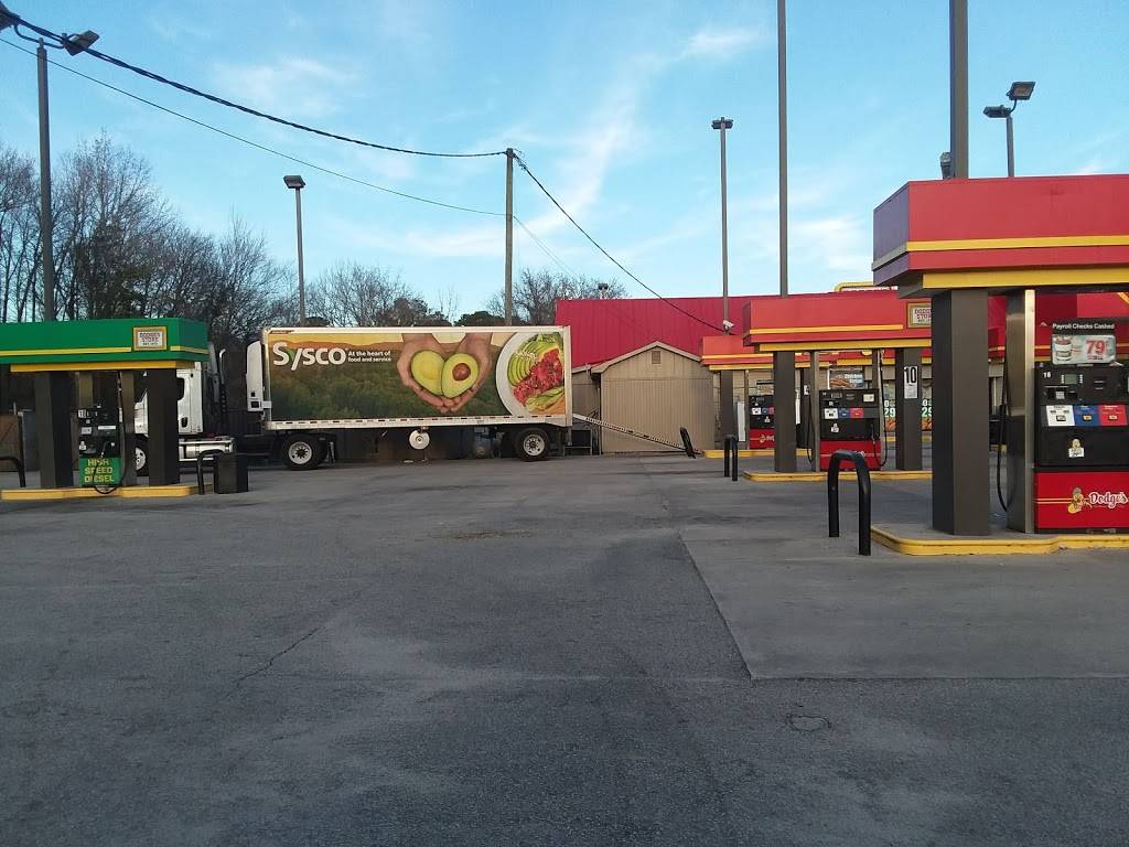 Dodges | restaurant | 3854 Savannah Hwy, Johns Island, SC 29455, USA | 8435560925 OR +1 843-556-0925