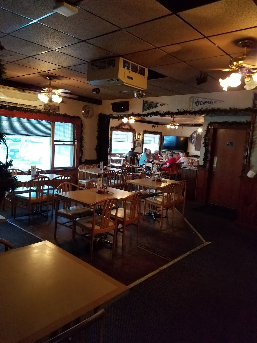 Schneiders Food & Drinks | restaurant | 3717 N 76th St, Milwaukee, WI 53222, USA | 4144666590 OR +1 414-466-6590