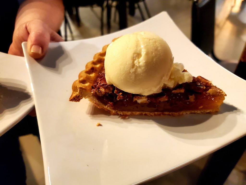 Magnolia Bar & Grille | meal takeaway | 150 Kings Hwy, Keysville, VA 23947, USA | 4347368373 OR +1 434-736-8373