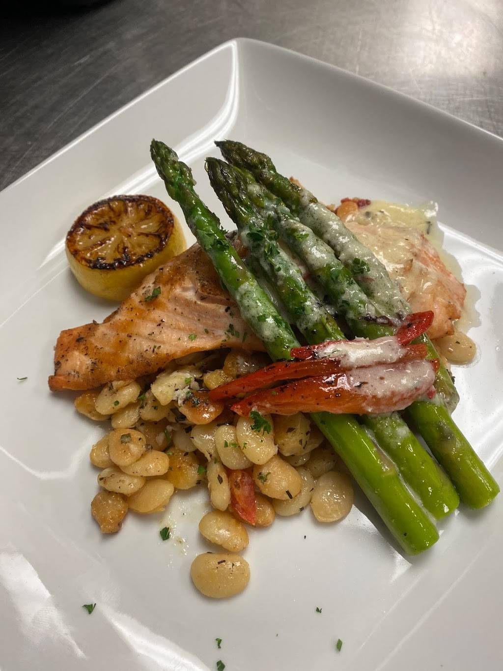 Broken Spoon Restaurant & Lounge | restaurant | 120 International Pkwy Suite 140, Heathrow, FL 32746, USA | 4078077444 OR +1 407-807-7444