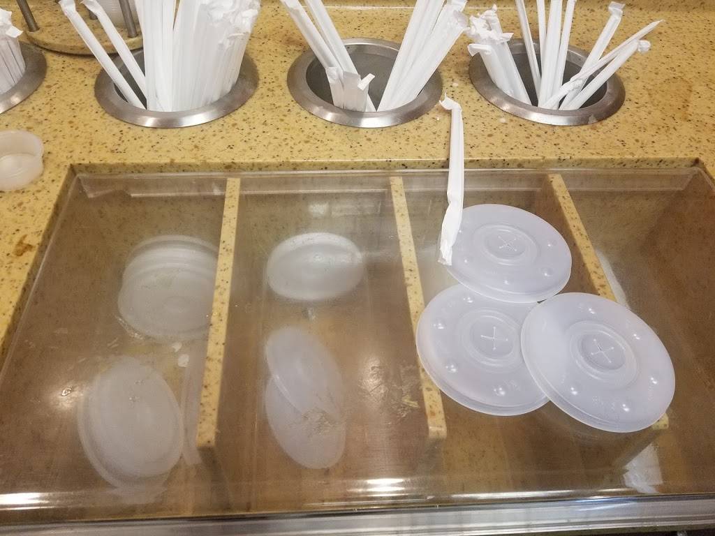 Jack in the Box | restaurant | 2086 Service Rd, Thermal, CA 92274, USA | 7603941989 OR +1 760-394-1989