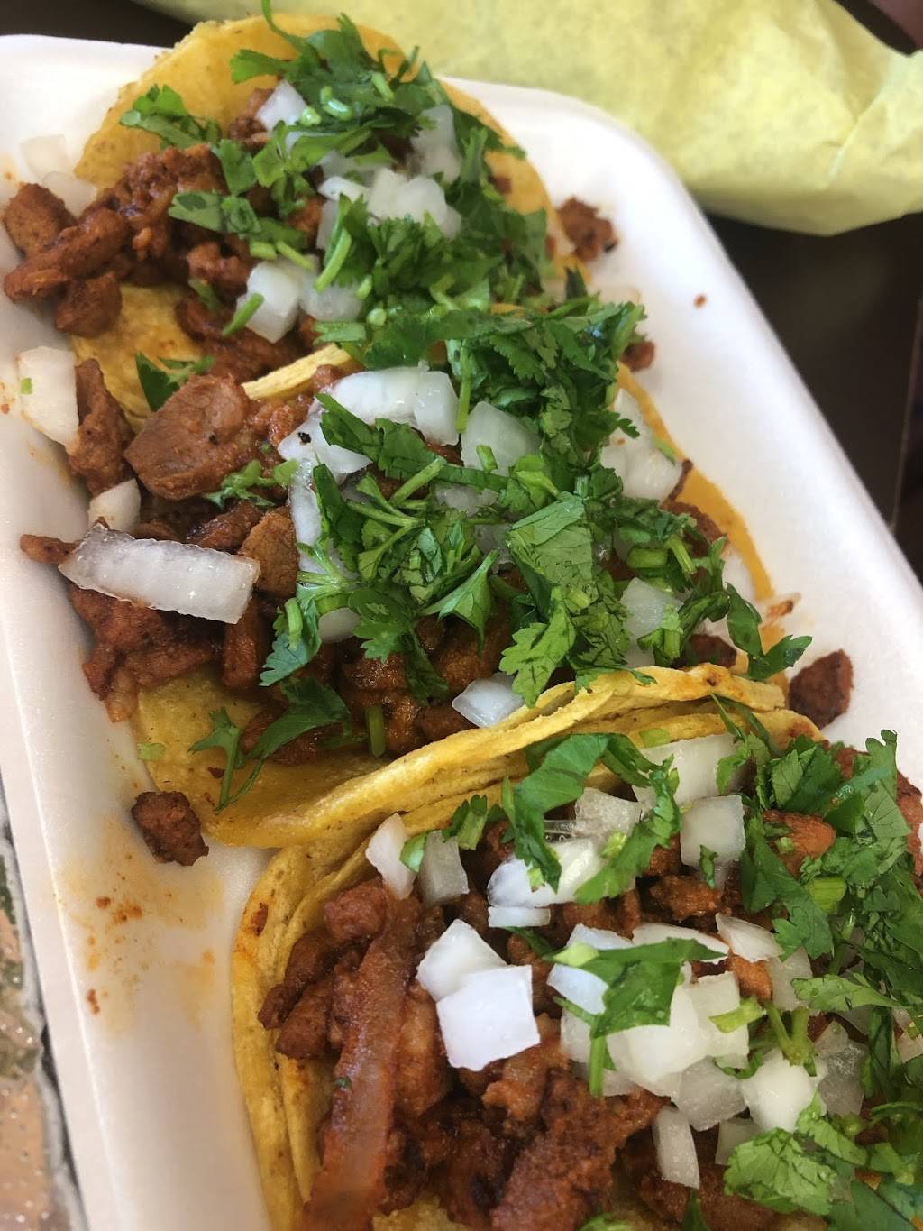 Lazaros Mexican Food | restaurant | 8290 W Camelback Rd, Glendale, AZ 85303, USA | 6233996916 OR +1 623-399-6916