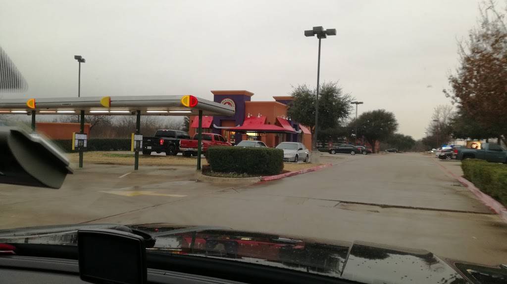 Sonic Drive-In | restaurant | 2240 SE Green Oaks Blvd, Arlington, TX 76018, USA | 8174689380 OR +1 817-468-9380