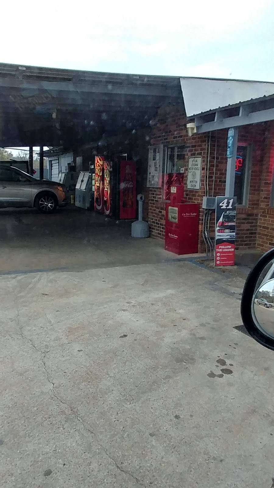 Brooks General Store | restaurant | 36365 LA-38, Mt Hermon, LA 70450, USA | 9858775990 OR +1 985-877-5990