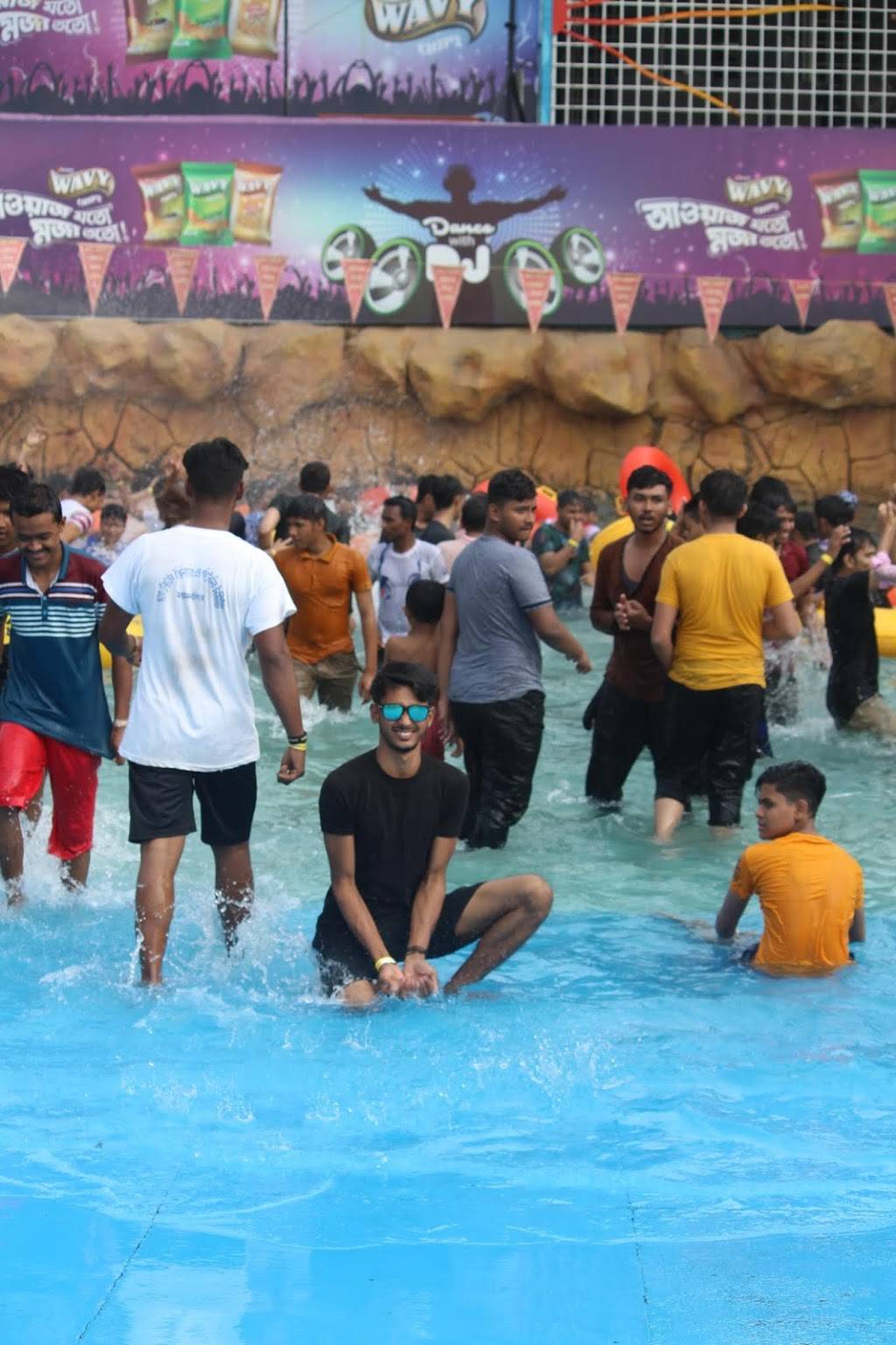 Daves West End | restaurant | 7160 IL-15, St Libory, IL 62282, USA | 6187684280 OR +1 618-768-4280