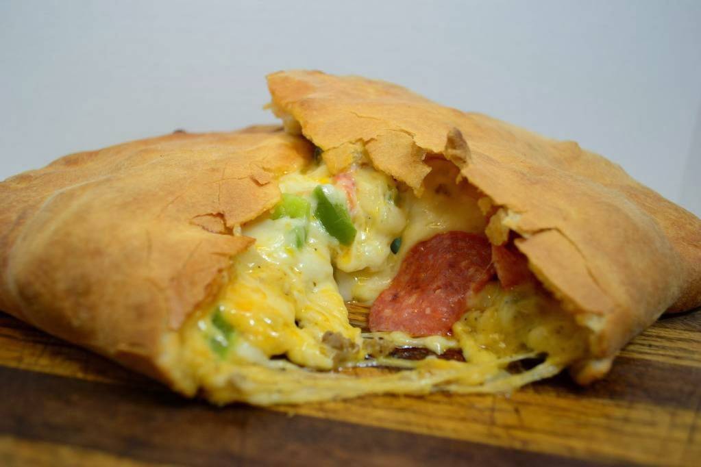 D.P. Dough | meal delivery | 374 Richland Ave, Athens, OH 45701, USA | 7405948585 OR +1 740-594-8585