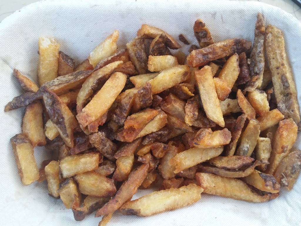 The Cheryl Ann | restaurant | 71 Main St W, Grand Bend, ON N0M 1T0, Canada | 5192388519 OR +1 519-238-8519