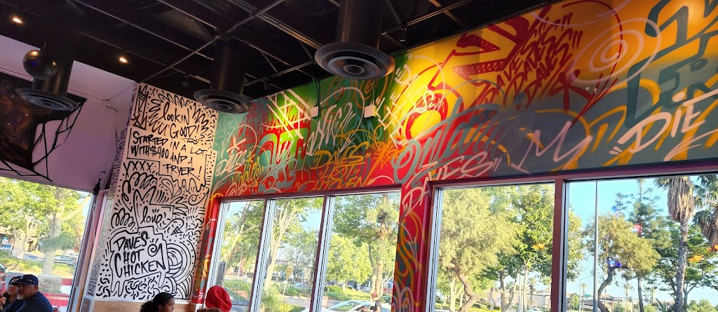 Daves Hot Chicken | restaurant | 931 N Milliken Ave, Ontario, CA 91764, USA | 9095818200 OR +1 909-581-8200